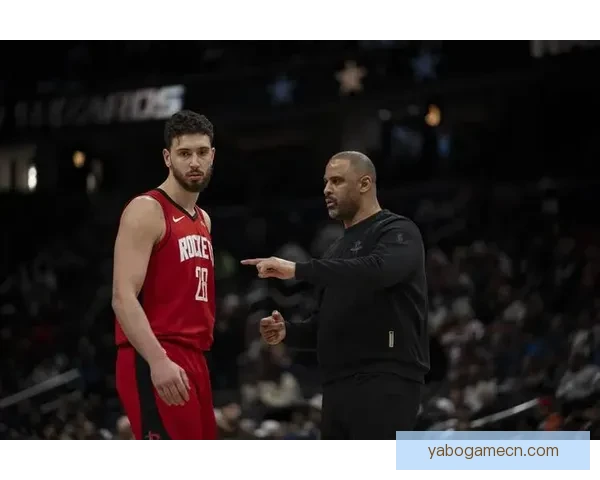 火箭五虎合力狂砍96分申京全场36+14+7KD三节高效掌控比赛